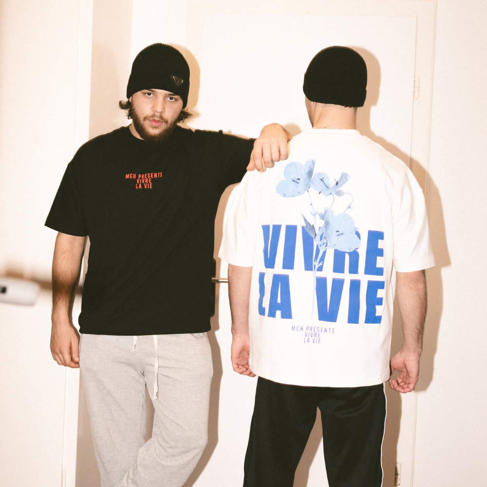 La Vie Tee
